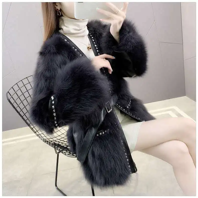 New high-end thickened fur coat women's fashion cardigan rivet waist imitation fur one coat short fashion