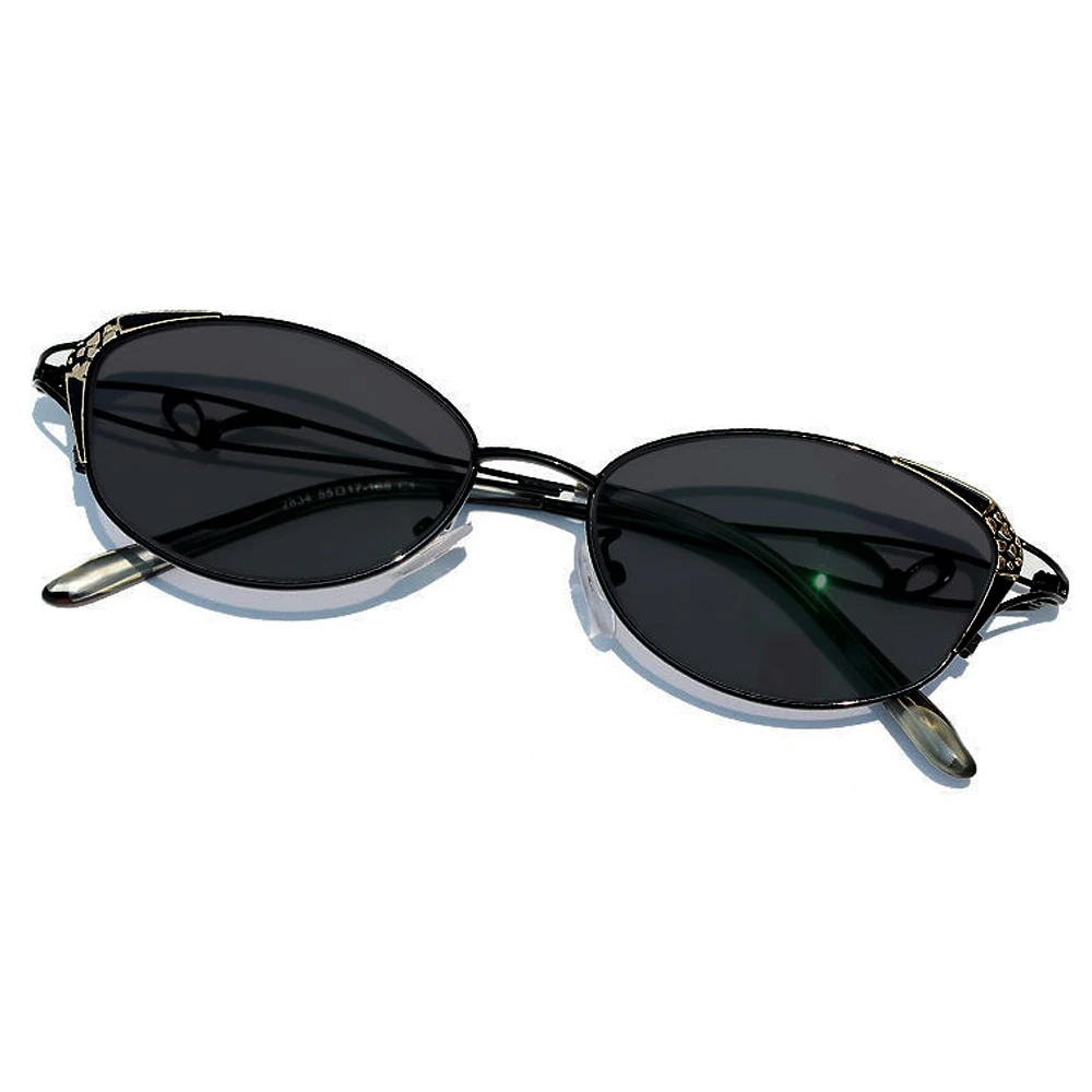 Женские фотохромные очки для чтения овальные в металлической оправе серого