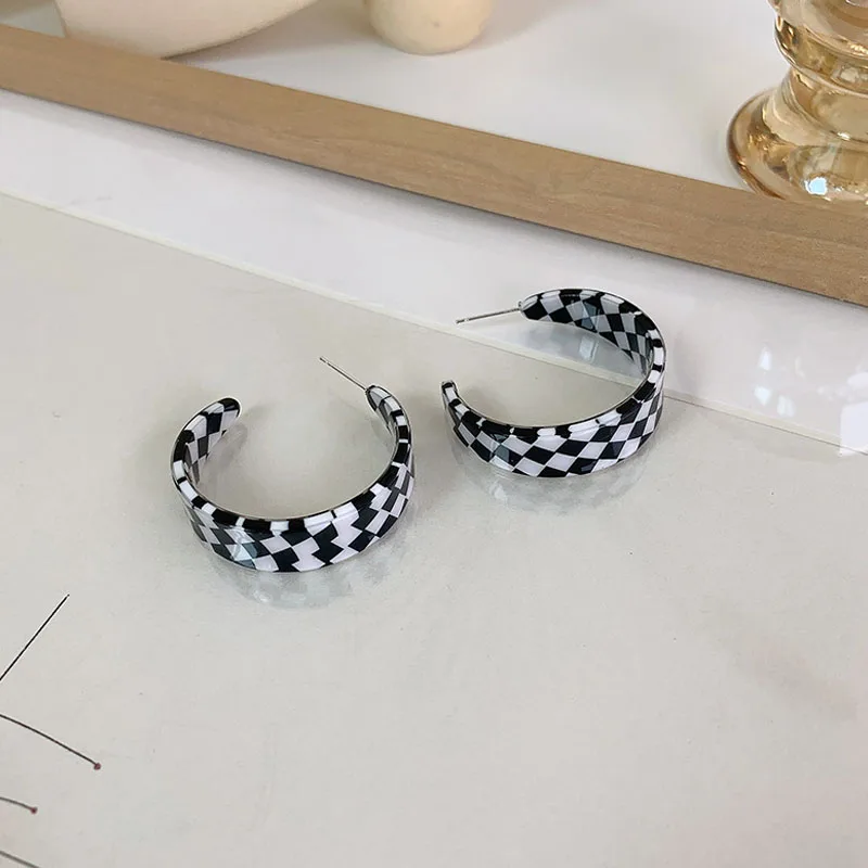 Vintage Fashion Acrylic Colorful Checkerboard Pattern Hoop Earrings Acetate Geometric C-Shaped For Women 2021 Jewelry | Украшения и