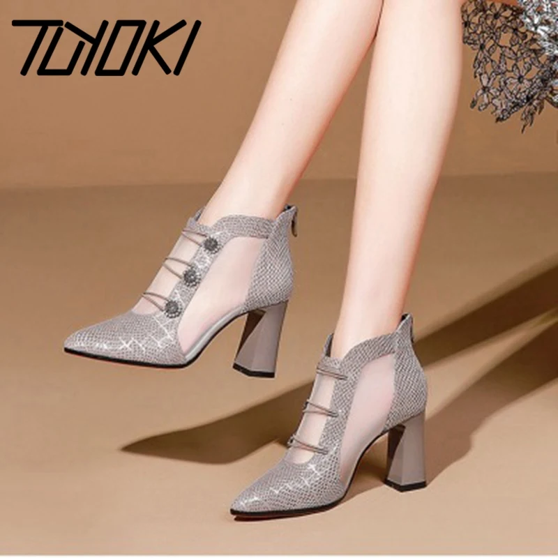 

Tuyoki Women Shoes Pointed Toe Summer Boots Thick High Heel Hollow out Fashion Shoes Ladies Footwear Back Zipper Size 35-40
