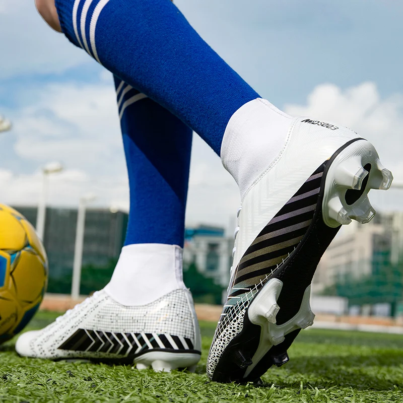 

Men's shoes breathable long nails short nails high-top football shoes lovers outdoor non-slip wear-resistant training sports