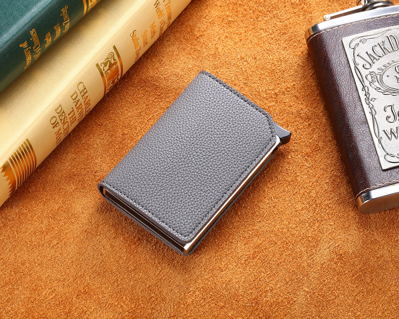 BISI GORO Carbon Fiber Anti-theft Card Holder RFID Pop-up Clutch Multi Men and Women Unisex Card Case Multi Smart Wallet