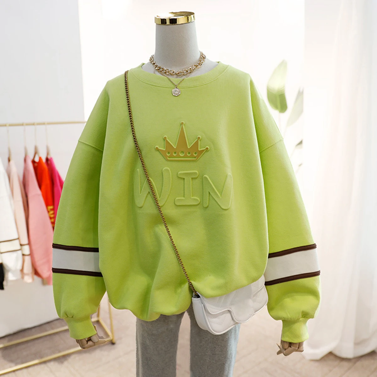 

Женские топы 2021, блузки с золотистой короной, свитер с 3D принтом, свитшоты оверсайз, одежда для пота, Свободный пуловер, корейская мода