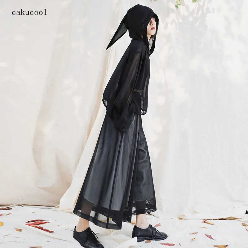 Женская блузка с расклешенными рукавами Cakucool черная солнцезащитным козырьком