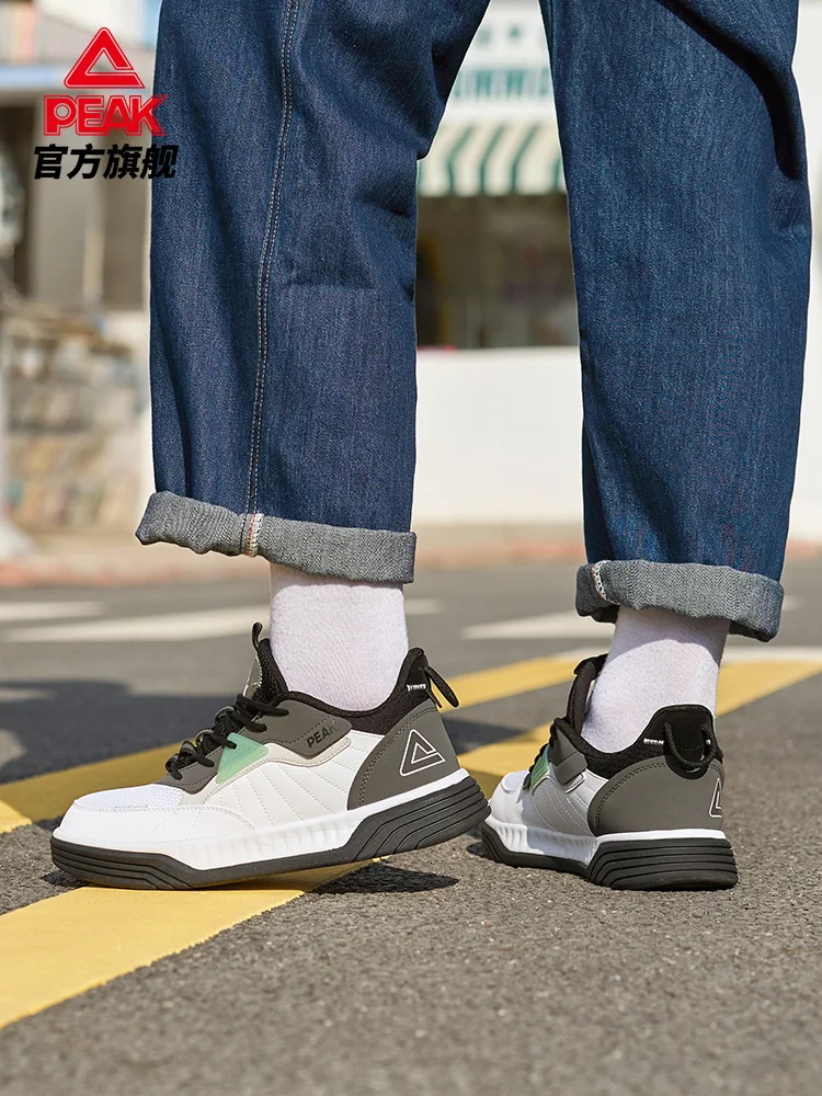 

Peak men's low top carbon board shoes 2021 summer new anti slip wear resistant casual shoes fashion trend retro sports shoes