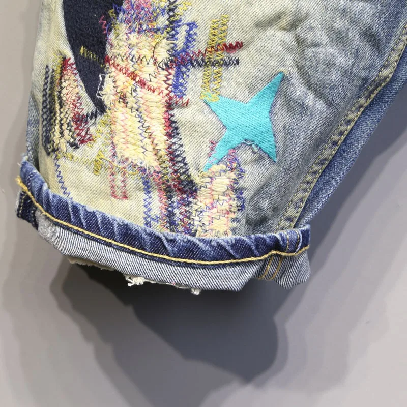 Summer Mens New Fashion Hole Ripped Short Jeans Knee Length Embroidery Slim Fit Bermuda Denim Shorts Streetwear Cowboy Trousers