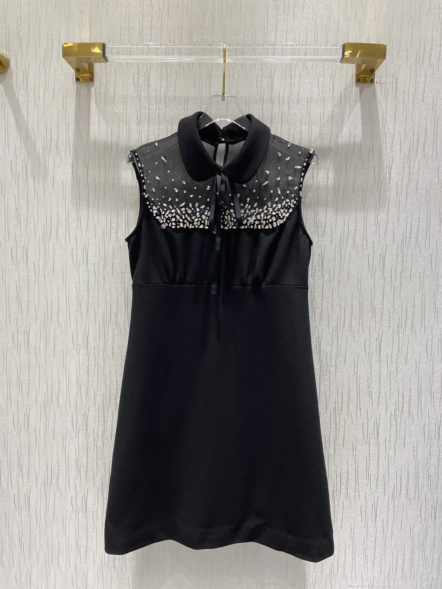 

2021 new women fashion sleeveless lapel rhinestone bow dress 0423
