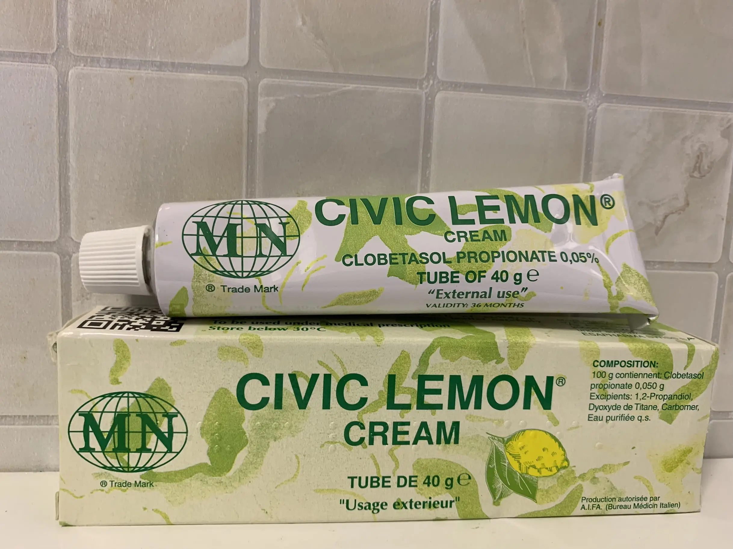 

CIVIC LEMON CREAM TUBE DE 40g