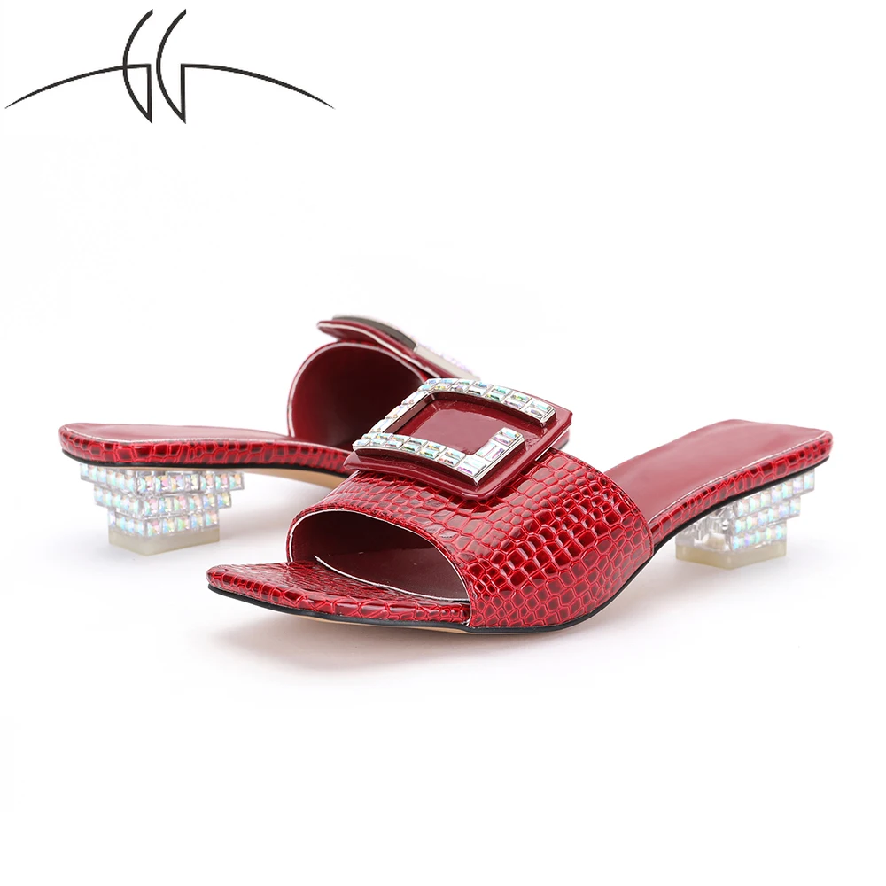 

Women's Shoes 2021 Nigerian High Heels Metal Decoration Simple Ladies Sandals Dinner Party African Large Size Fashion Slippers