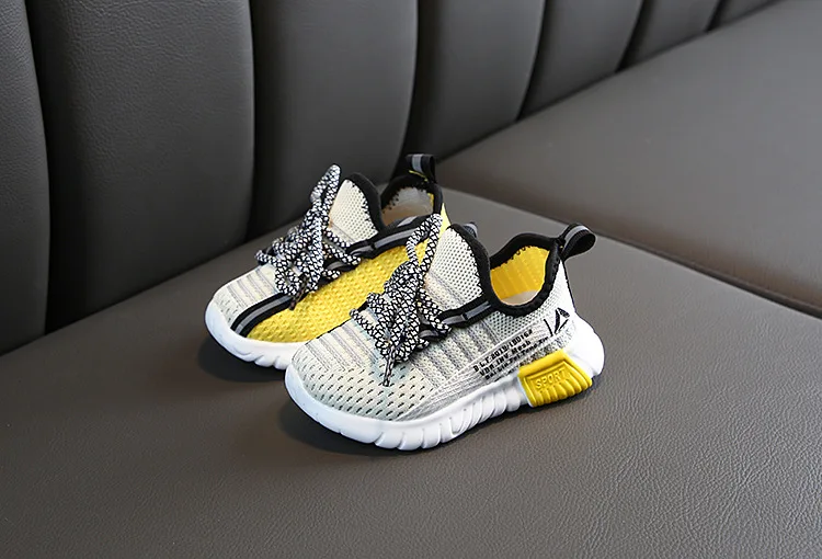

2020 New Autumn Kids Shoes Breathable Boys Girls Sport Shoes Children Casual Sneakers Baby Running Shoes Mesh Canvas Shoes