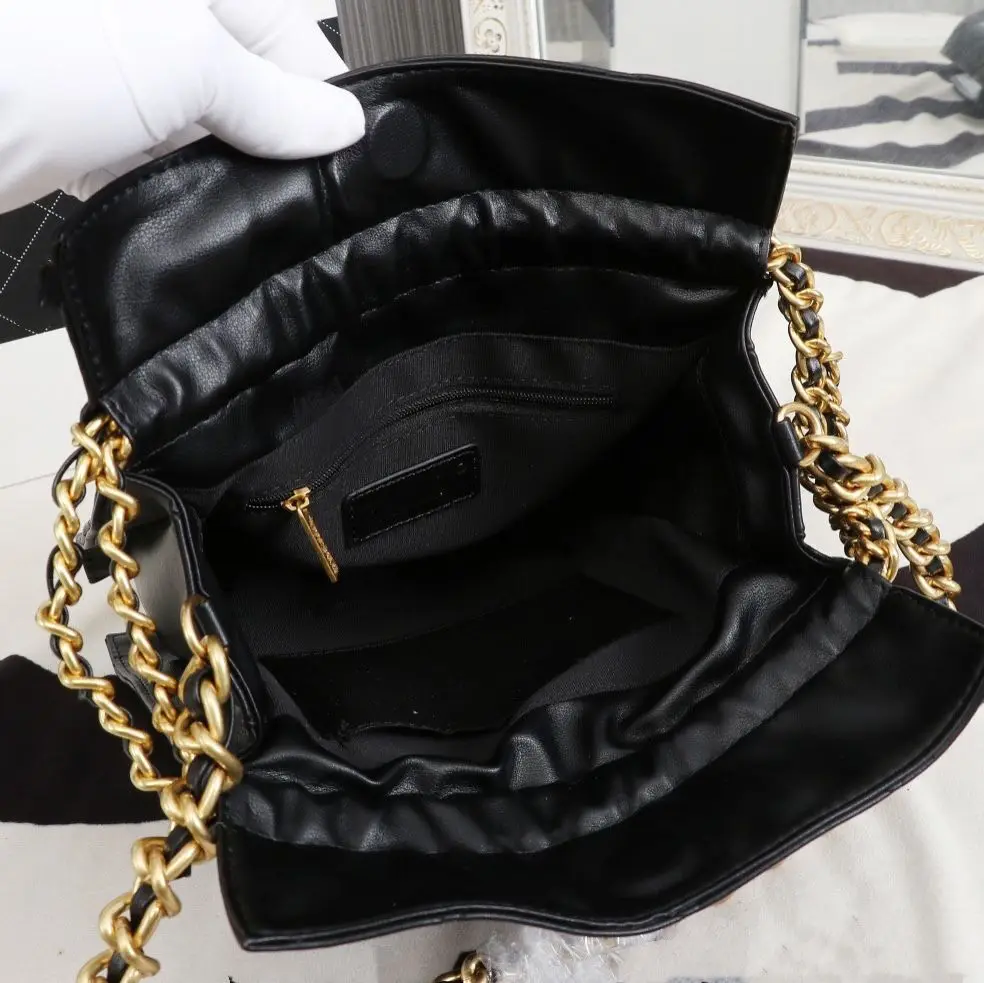 

2021 new work shopping bag large capacity bag stylish luxury tote bag
