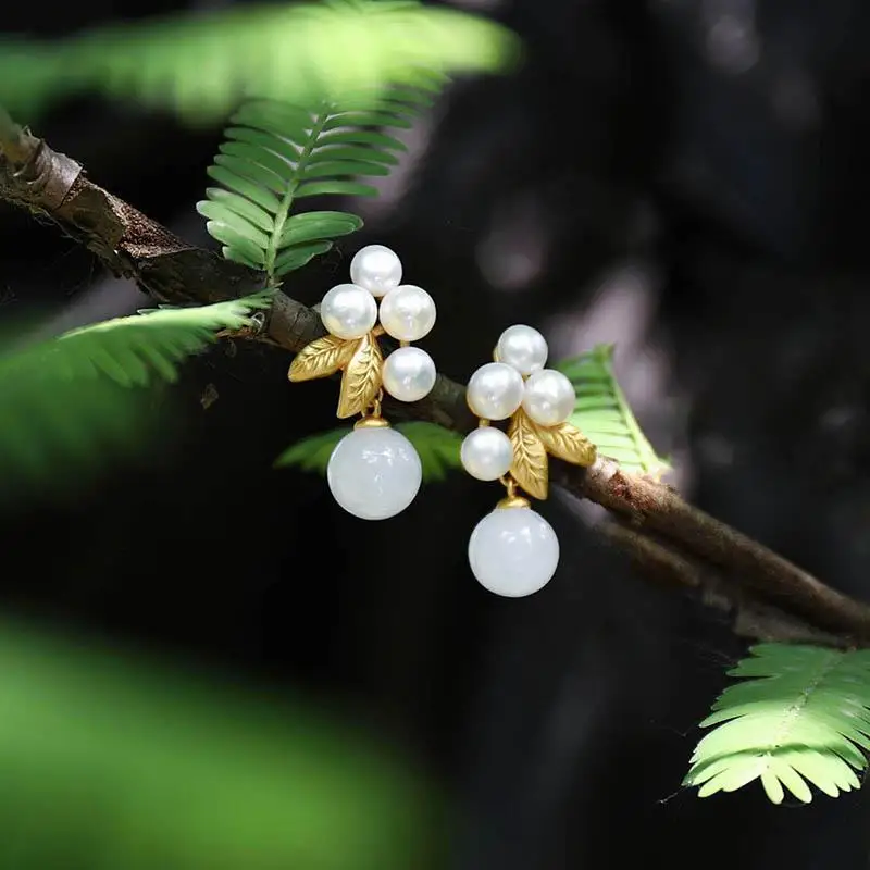 

[Ning Wei] Natural Hetian Jade Ladies Earrings 925 Silver Pearl European Vintage Style Earrings Ear Studs Earrings