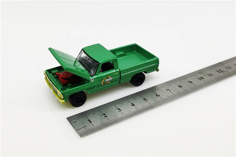 Greenlight 1:64 1969 Ford F100 Quaker State Green без коробки| |