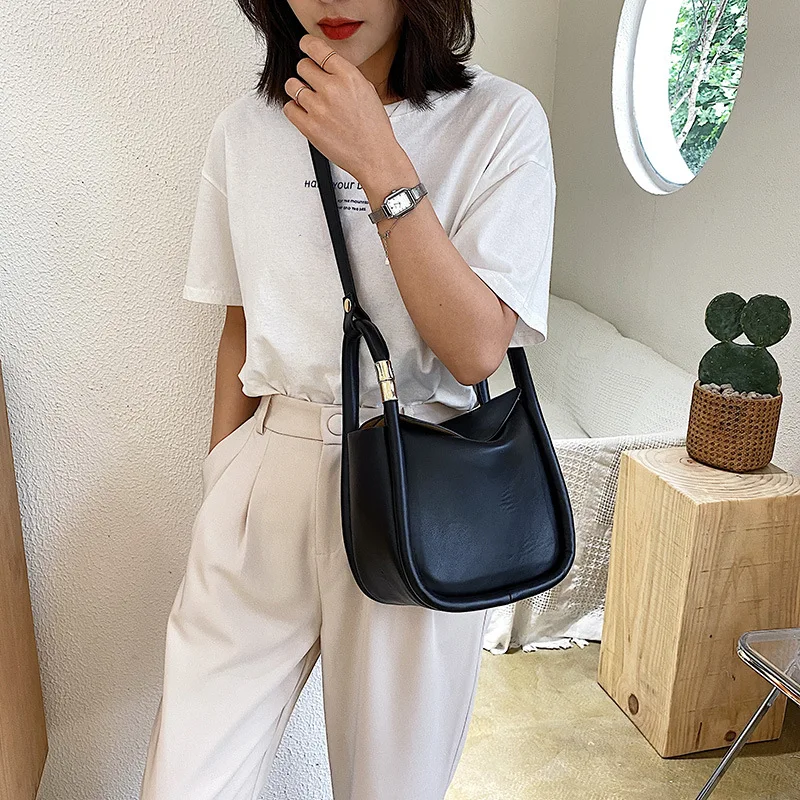 

Vegetable basket bucket bag solid color PU leather handbag 2021 ladies messenger bag shoulder bag ladies fashion bag