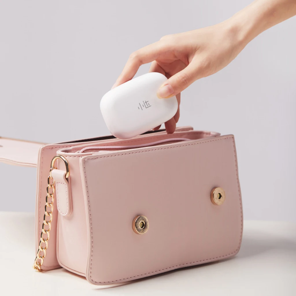 

Mini Toothbrush Disinfection Box Sterilizer Case UV Sterilization Antivirus Portable USB Chargeable Smart Toothbrush Travel Case