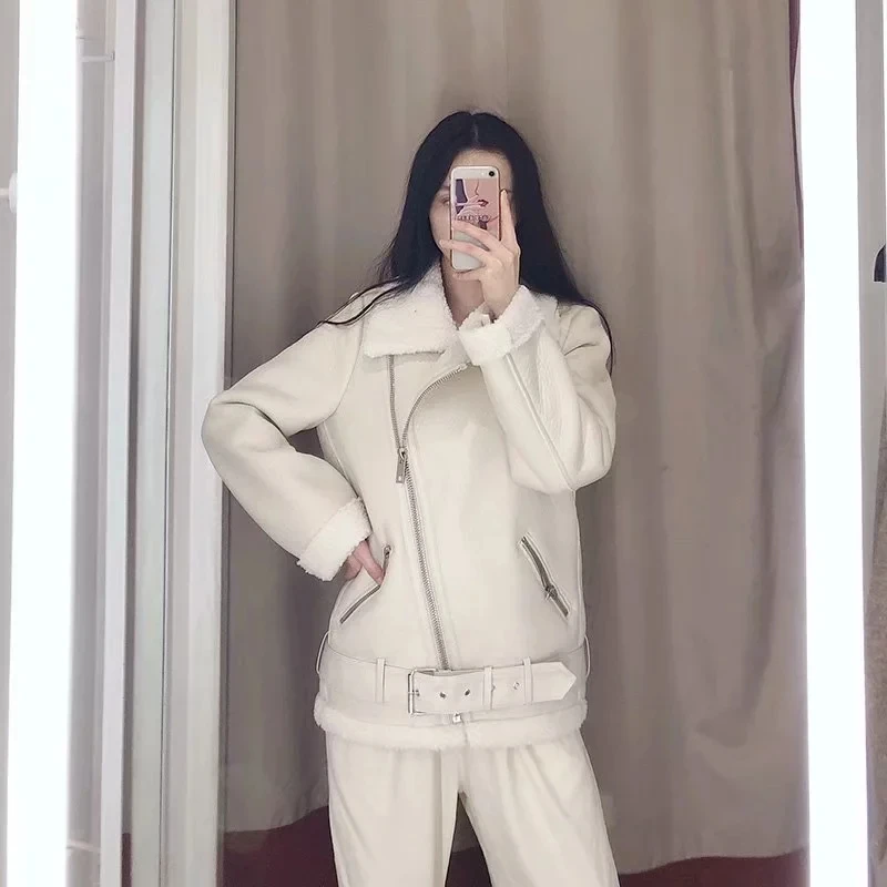 Куртка женская из искусственной овечьей кожи с ремнем | Женская одежда