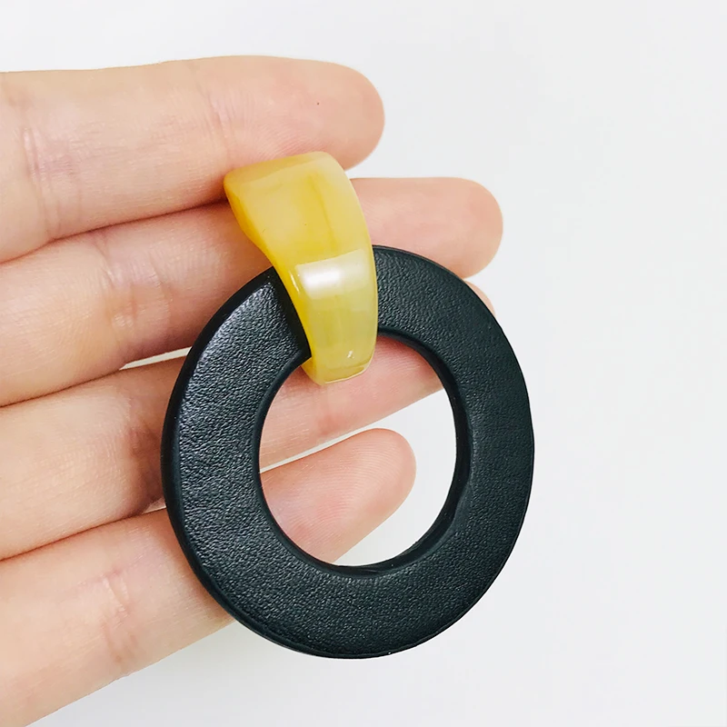 Cpop Новые простые круглые серьги из искусственной кожи для женщин модные