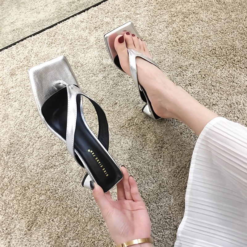 

Шлепанцы женские на толстом каблуке, уличные сандалии с квадратным носком, обувь на высоком каблуке, лето 2020