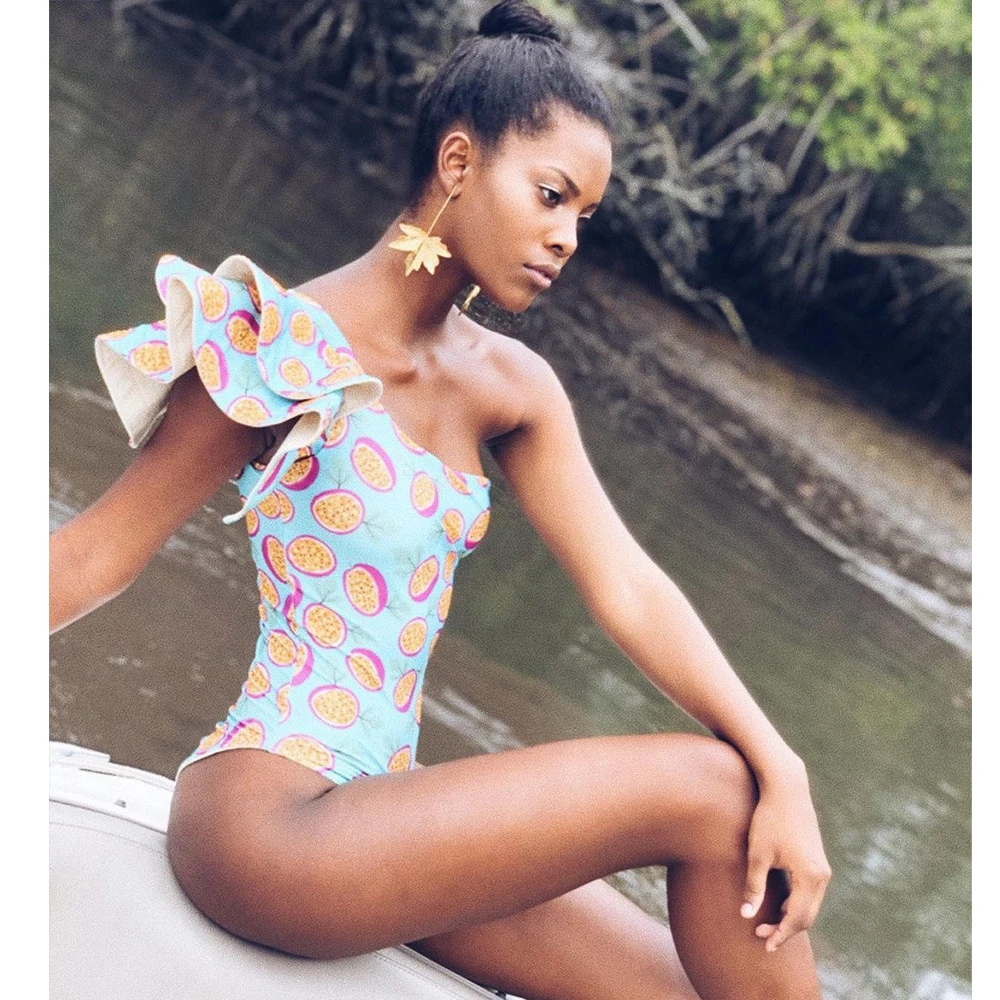 

2021 Sexy Solid Yellow One Piece Swimsuits For Female One Shoulder Women Swimwear Push Up Bathing Suits Bodysuits Beach wear