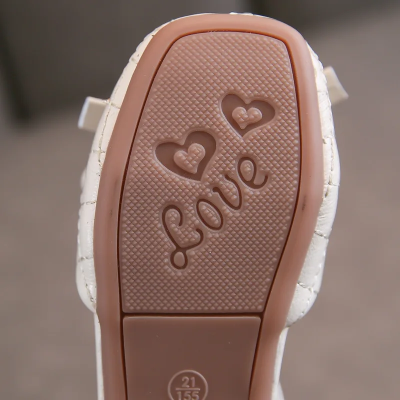 

Spring and Summer Girls Princess Shoes Soft Bottom Children's Shoes 1-3 Years Old Baby Sandals Toddler Sandals