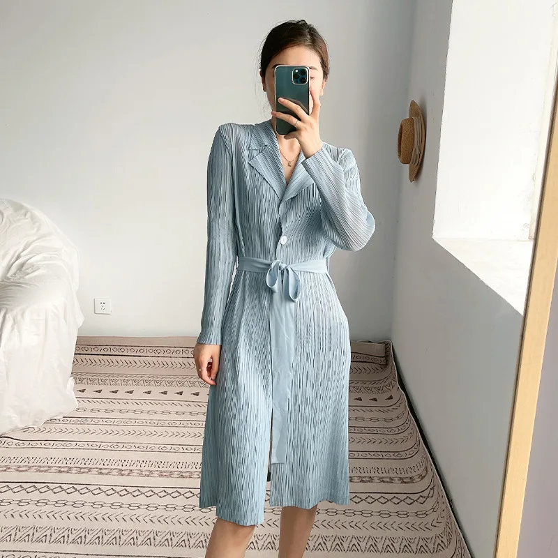 

Ветровка в складку, женское однобортное Платье на шнуровке, новинка осень-зима 2021, универсальное платье-пальто с длинным рукавом