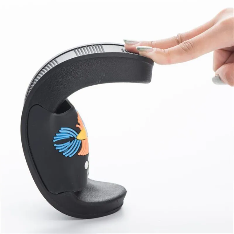 Weoneit/летние одинаковые тапочки для всей семьи папы мамы и детей Нескользящие