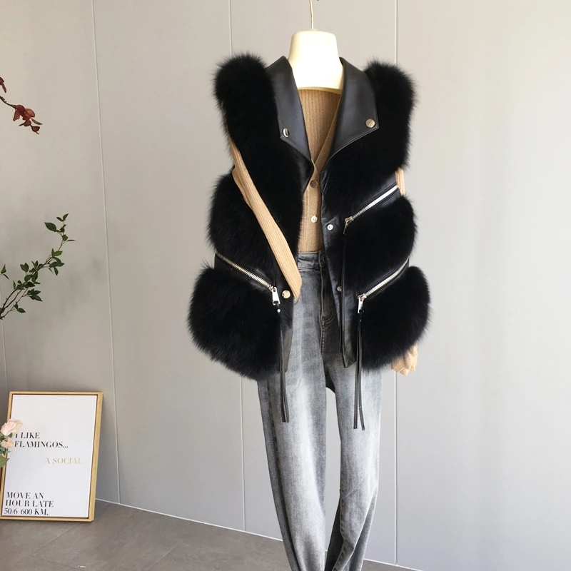 

Hot Sale Female Winter Windproof Sleeveless Supernatural Real Fox Fur Vest Warm Special Zipper Design Women's Coats