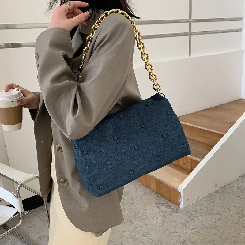 

Women Handbags New Shoulder Bag Large Capacity Female Black Joker Chain Texture Portable Small Square Bag Purses and Handbags