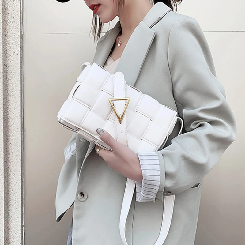 

Women's Woven Shoulder Bag Box Messenger Bag PU Leather Breadwallet Handbag