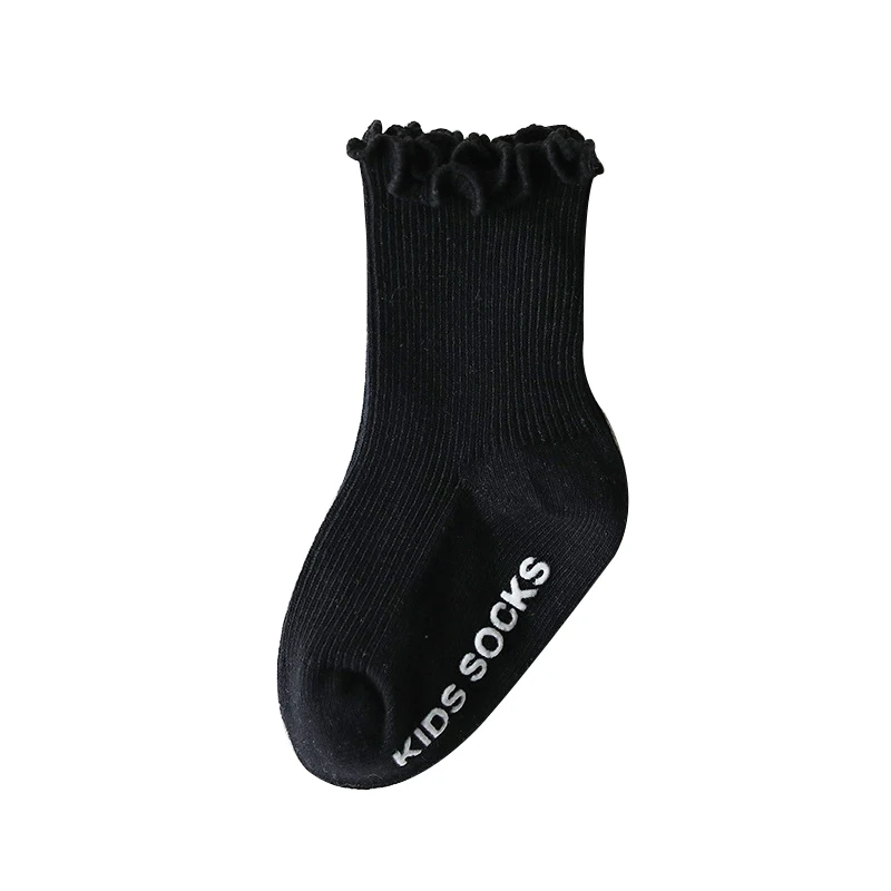 Black baby socks Новые носки для малышей с помпонами, осенне-зимние носки по щиколотку для новорожденных аксессуары для малышей, недорогие хлопковые носки для детей от 0 до 4 лет, 1 пара - Цвет: Black baby socks