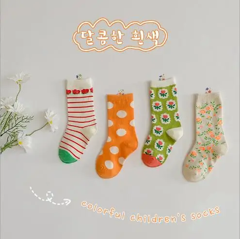 

Tukla Babe 4 Pairs 1-8 Year 2021 autumn and winter floral wave dot children's socks cute girl baby socks