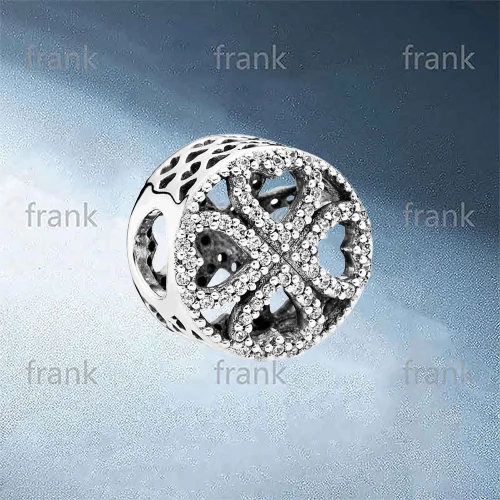

791808CZ Petals of Love Charm