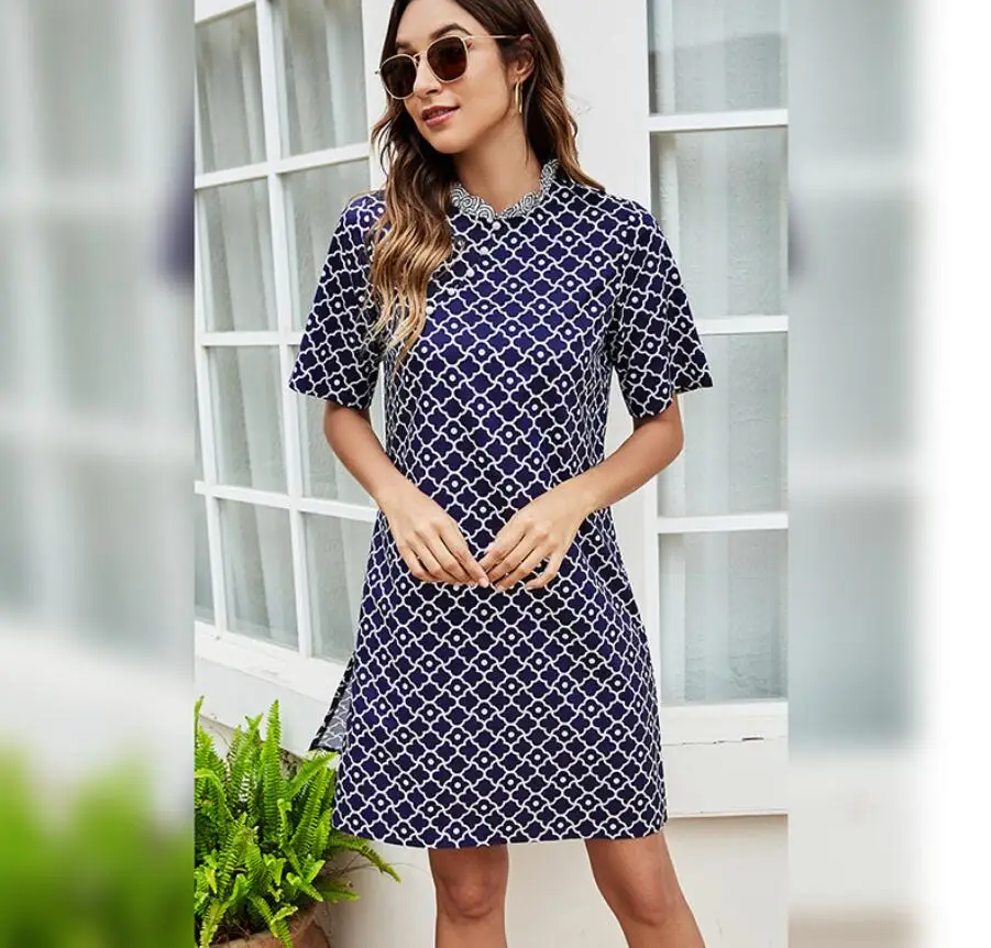 

Sexy Small Split Temperament Dress Slim Five-Point Sleeve Casual Dress