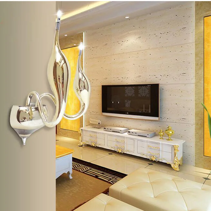 Настенная лампа в виде лебедя Современный итальянский светильник из дутого