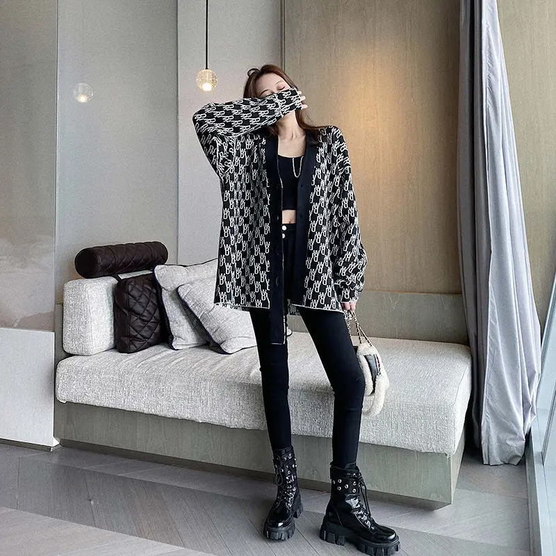2021 Spring Autumn Women Cardigan Knitwear Coats Black White Elegant Sweater Knitting Jackets Double-Sided Chic Outerwear Female