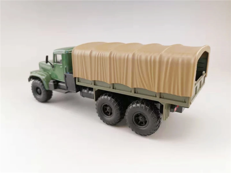 Модель внедорожника из сплава Классическая модель 1:43 для России автомобиля