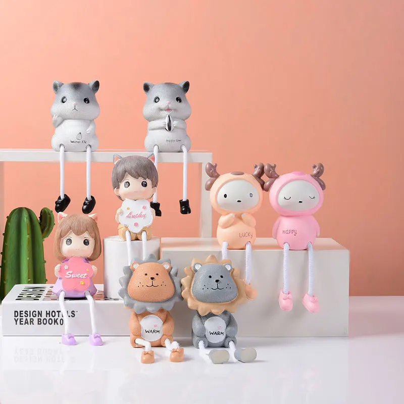 

2PCS Dolls Adornment Desktop Resin Artware Decorative Ornaments Creative Milk Tea Shop Wall Shelf Decorations