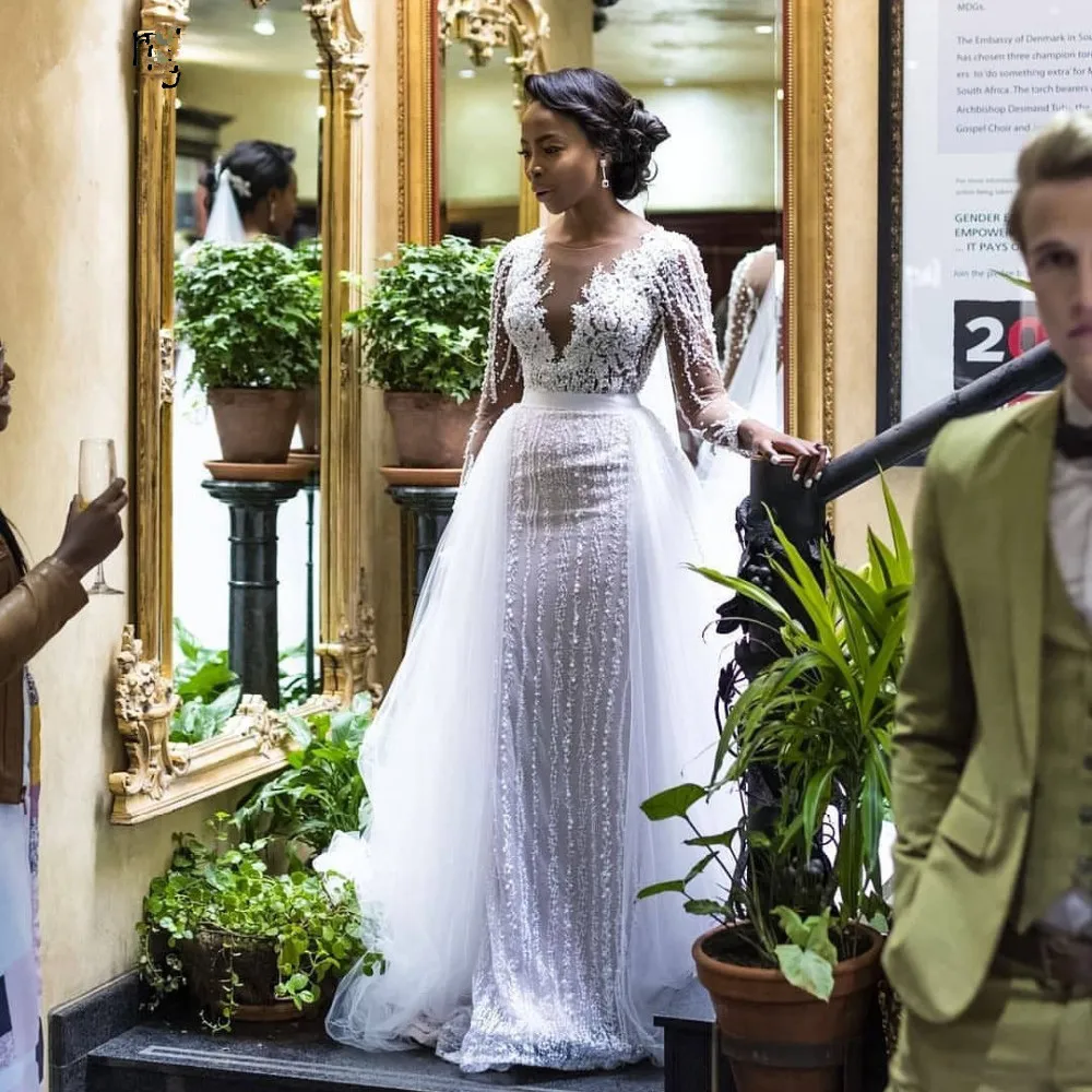 

2020 Luxury Beaded Long Sleeves Mermaid African Wedding Dress with Detachable Train South Africa Plus Size Nigeria Wedding Gowns