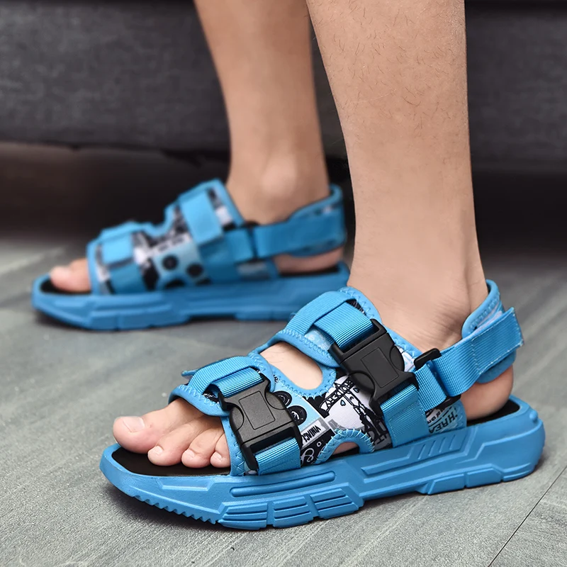 

New Male Summer Sports Slides Men Chunky Sole Sneakers 2021 Gladiator Sandals Designers Platform Beach Male Canvas Men Sandalss