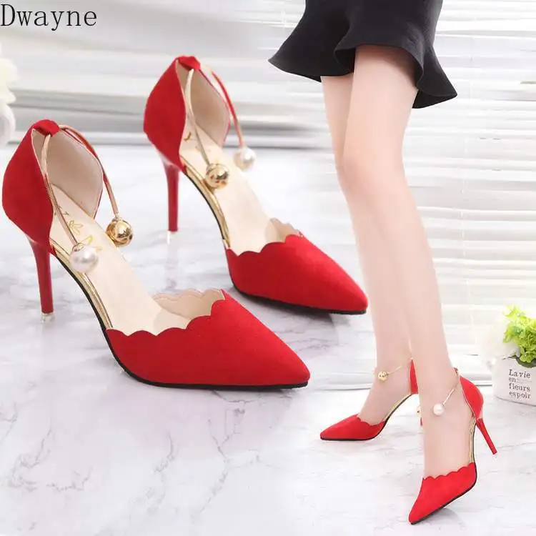 Соблазнительные тонкие туфли с острым носком на высоком тонком каблуке милые