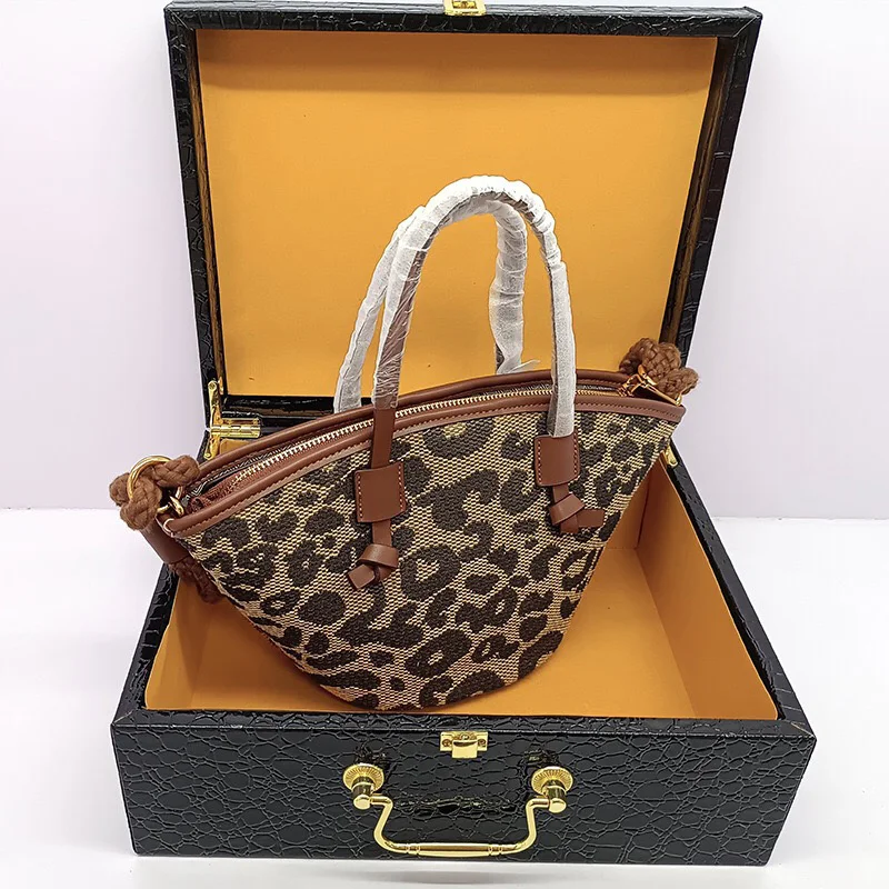 

Women's Handbags