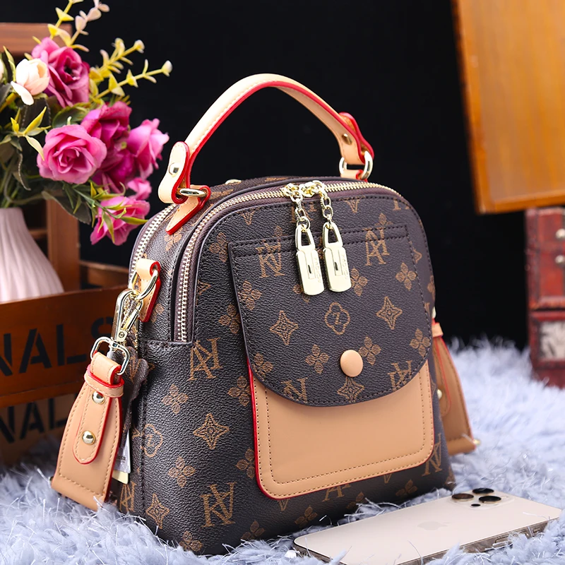 

Retro Printing Backpack for Women 2021 New Fashion British Style Backpack Bags Ladies Designer Packs Channels Travel School Gg