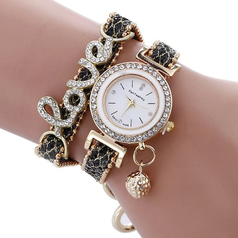 

Womens Ladies Love Pattern Sequins Leather Watch Quartz Bracelet Wristwatches