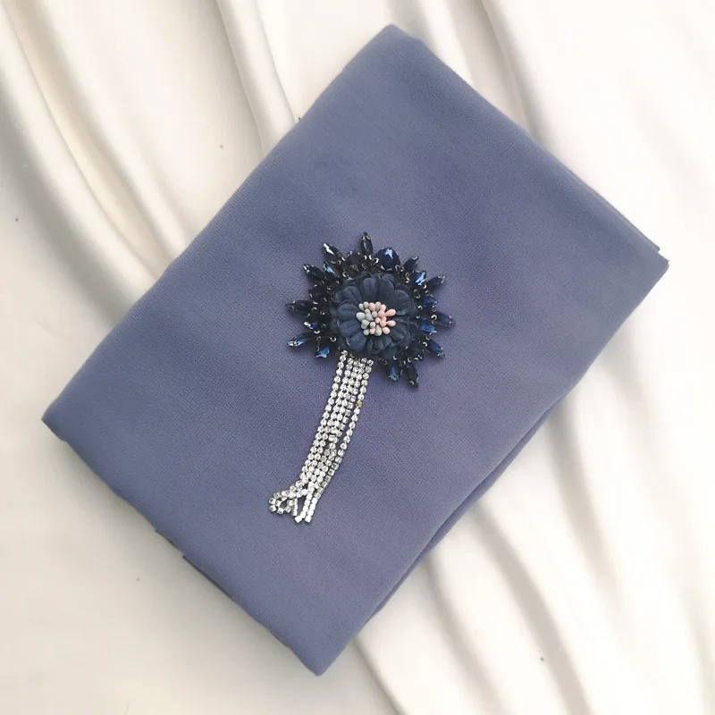 

Donsignet Muslim Hijab Scarf New Pearl Chiffon Rhinestones Summer Gauze Breathable Fashionable Scarf Turkey Turbans for Women