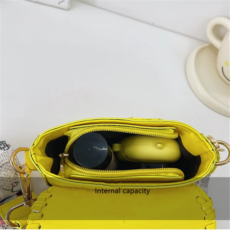 

New luxury children's bag summer mini girl shoulder bag PU Candy colors purple party women's shoulder Waist bag kid wallet