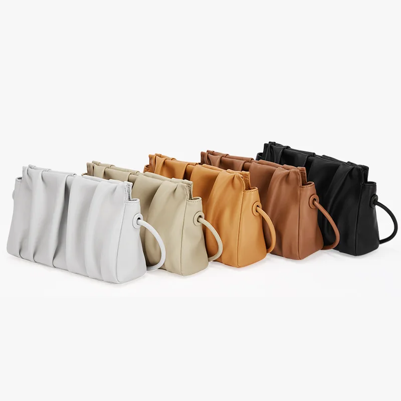 

Cloud bag leather women's bag summer small square bag women's fashion shoulder bag women's messenger bag skull purses handbags
