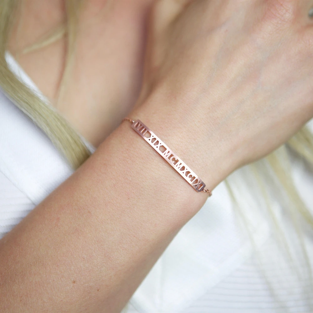 Персонализированные Римский браслет цифры Femme на заказ даты имя длинный бар