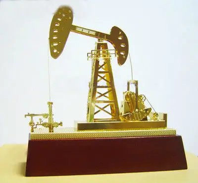 Электрическая нефтяная полевая насосная установка модель, нефтяные и нефтехимические сувениры, нефтепромысловая бизнес-подарочная Настройка