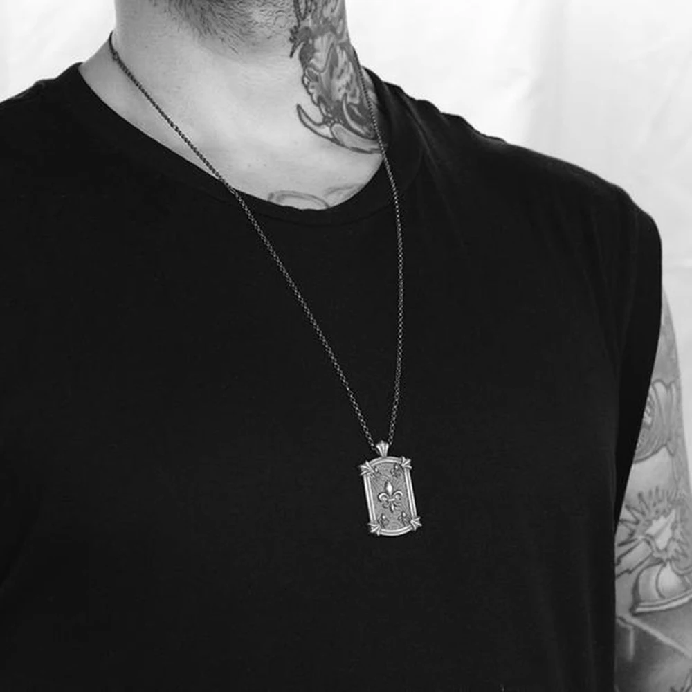 

Fashion ins style hip hop custom gold french iris pattern pendant female christ men necklace long sweater chain