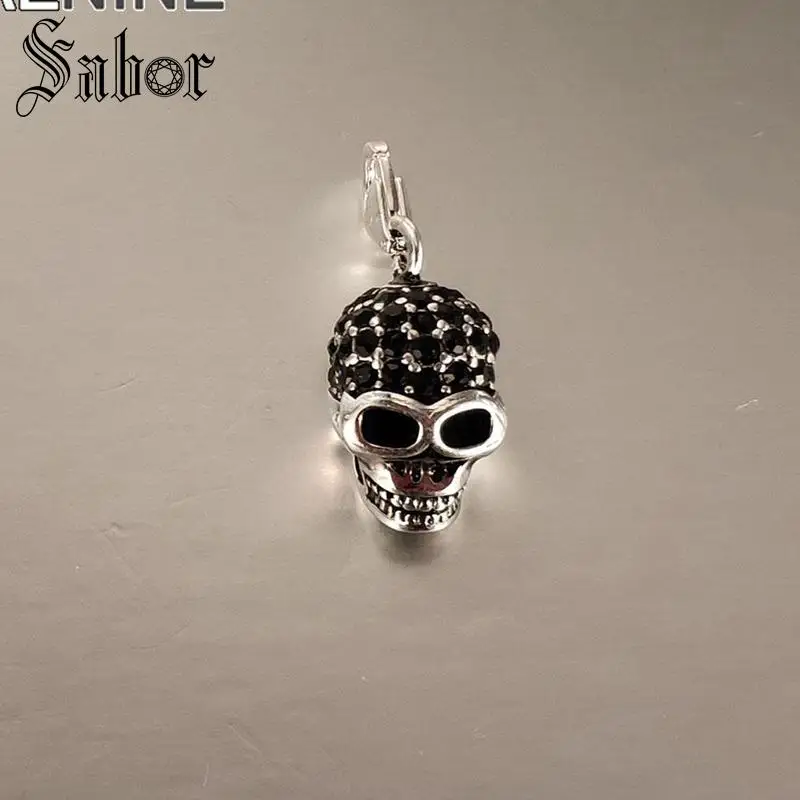 Модные посеребренные черные хрустальные подвески в виде черепа подходящий